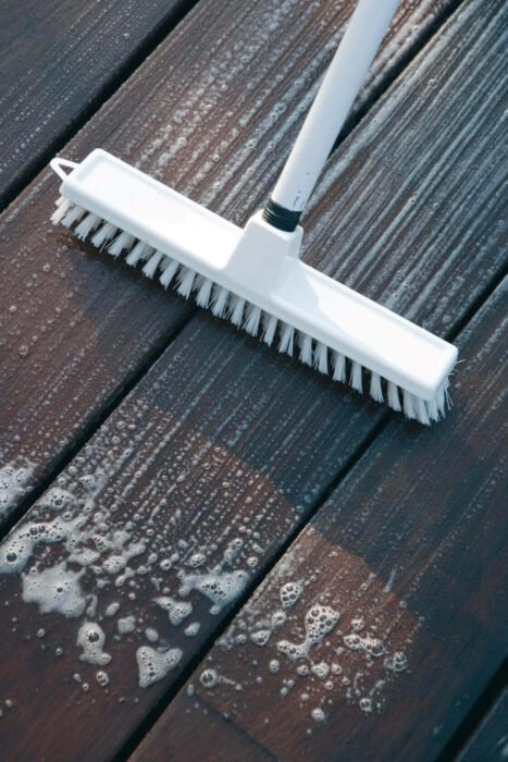 Koka tīrīšanas līdzeklis Woca Exterior wood cleaner 2,5 l - Image 3